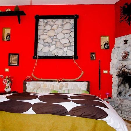 Hotel Vila "Oda E Miqve" วญอเรอ ภายนอก รูปภาพ