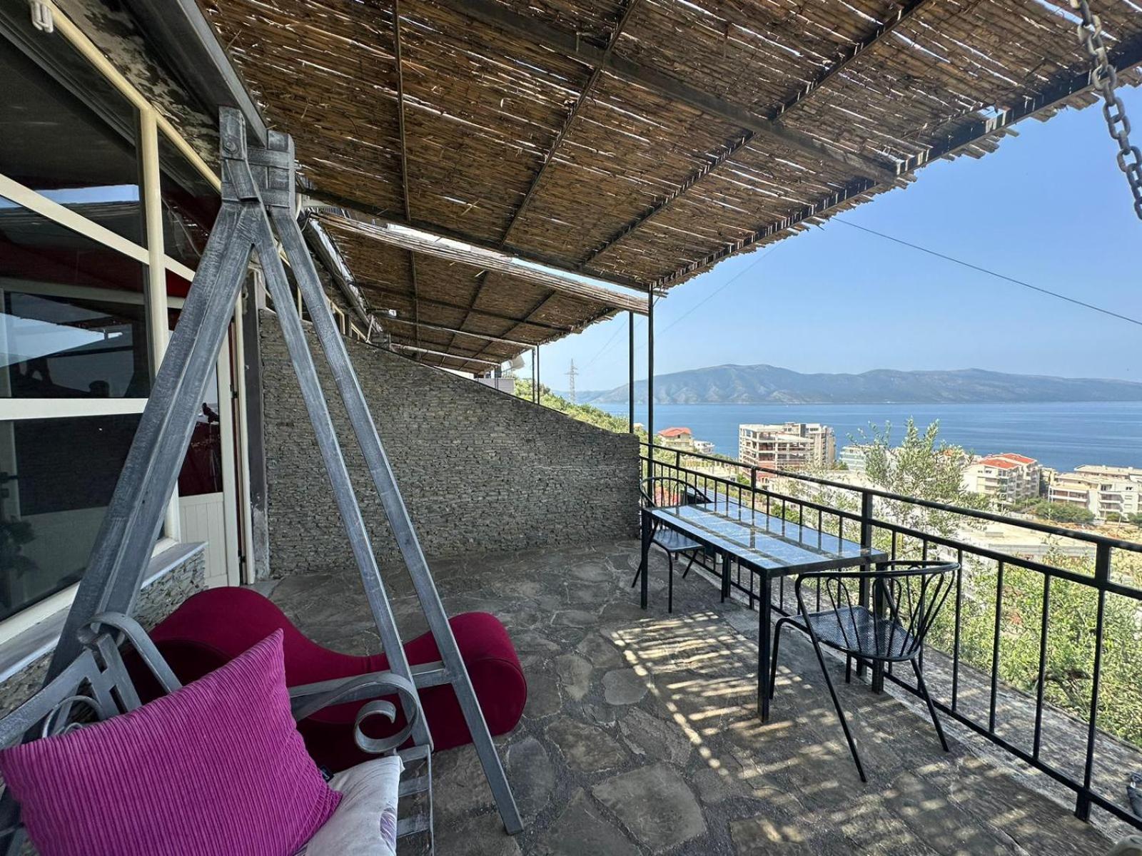 Hotel Vila "Oda E Miqve" วญอเรอ ภายนอก รูปภาพ