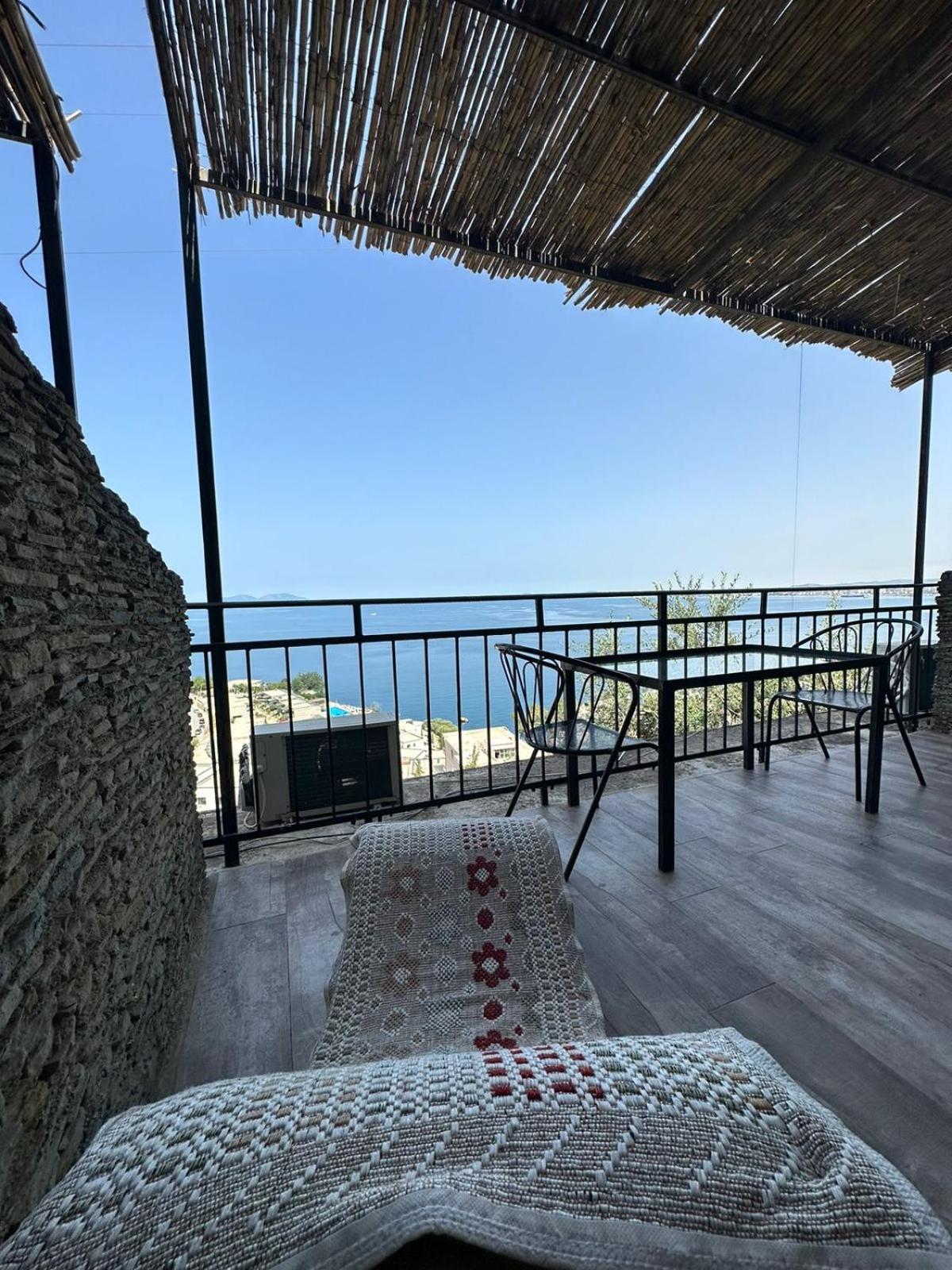 Hotel Vila "Oda E Miqve" วญอเรอ ภายนอก รูปภาพ