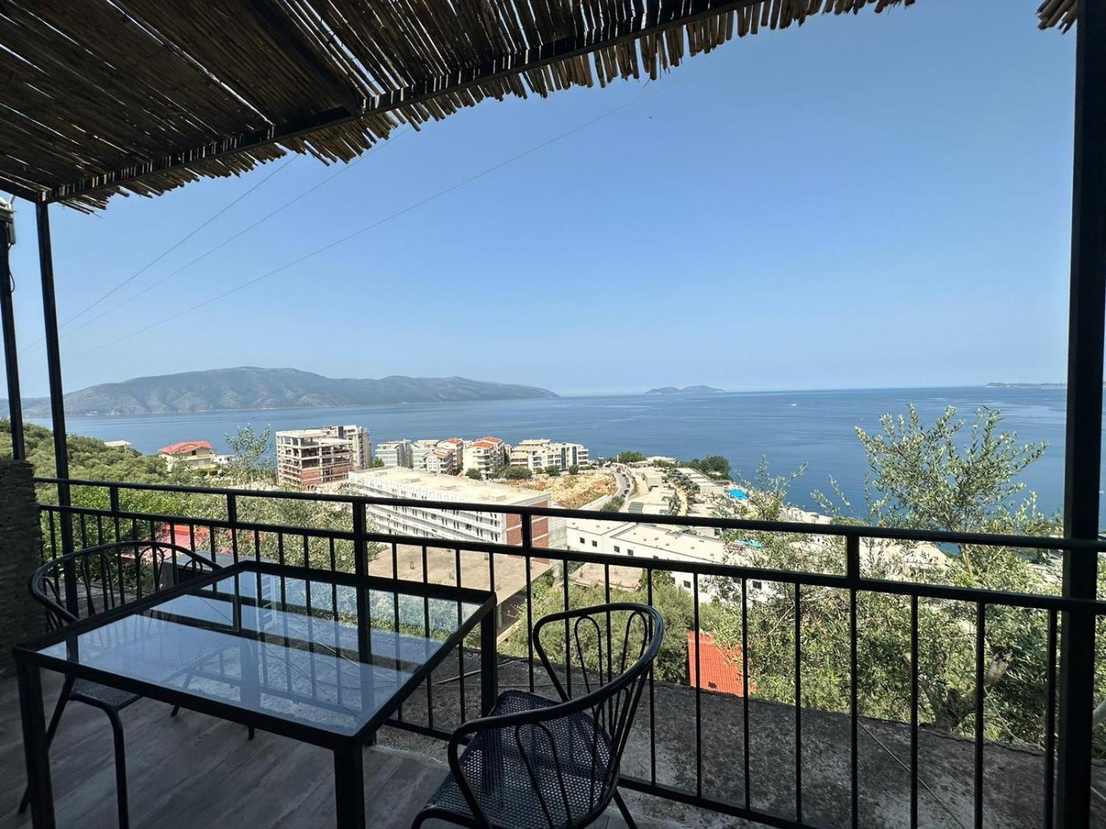 Hotel Vila "Oda E Miqve" วญอเรอ ภายนอก รูปภาพ