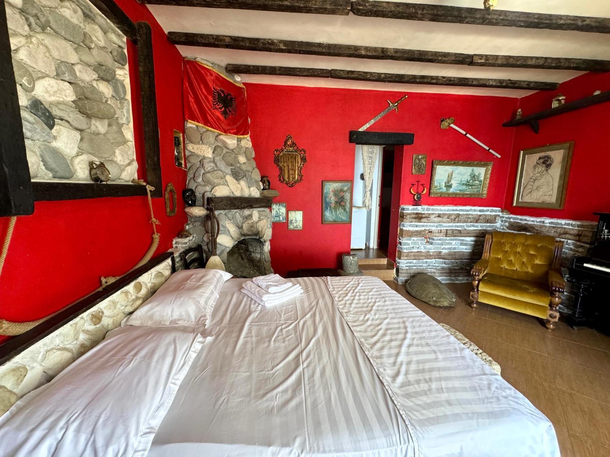 Hotel Vila "Oda E Miqve" วญอเรอ ภายนอก รูปภาพ
