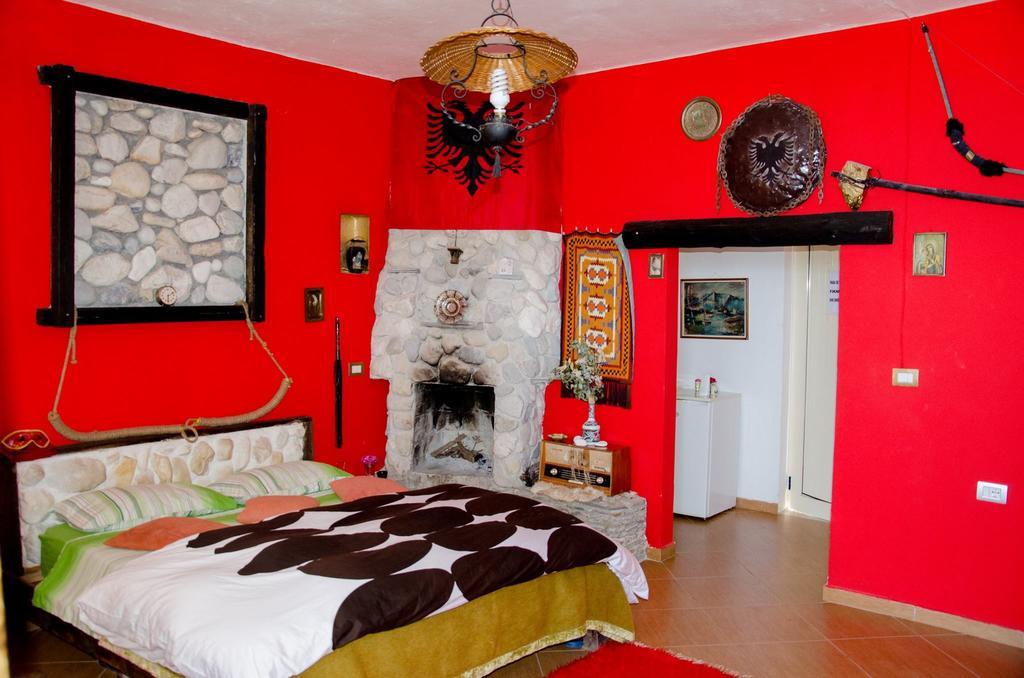 Hotel Vila "Oda E Miqve" วญอเรอ ภายนอก รูปภาพ