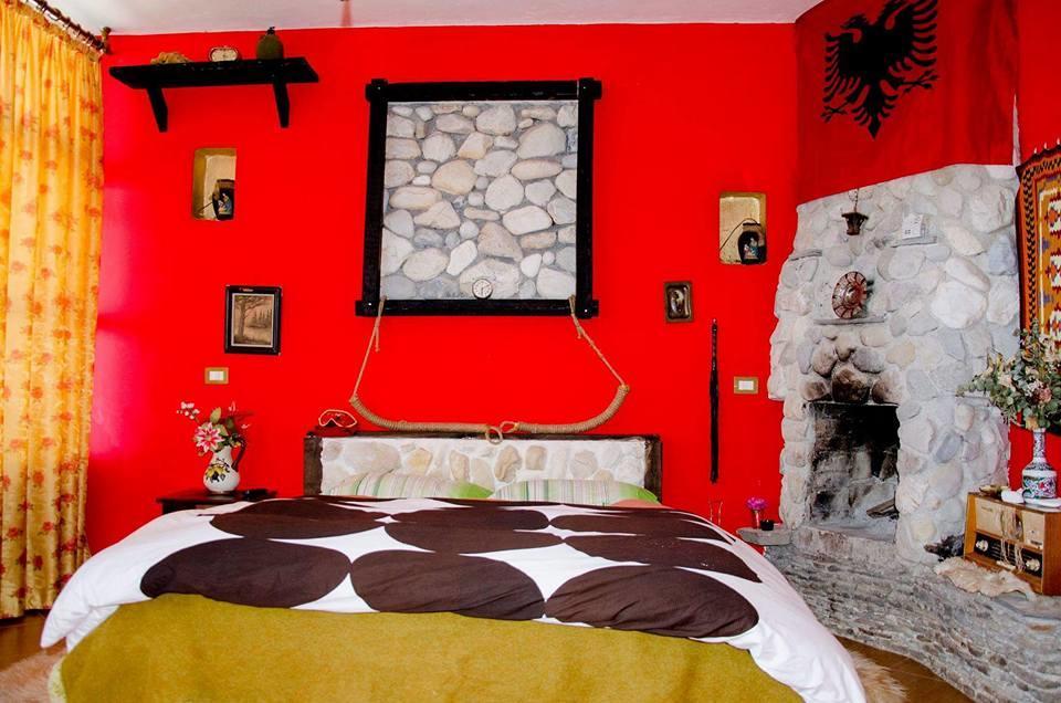 Hotel Vila "Oda E Miqve" วญอเรอ ภายนอก รูปภาพ