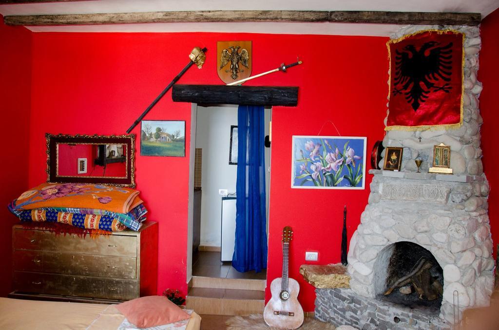 Hotel Vila "Oda E Miqve" วญอเรอ ภายนอก รูปภาพ