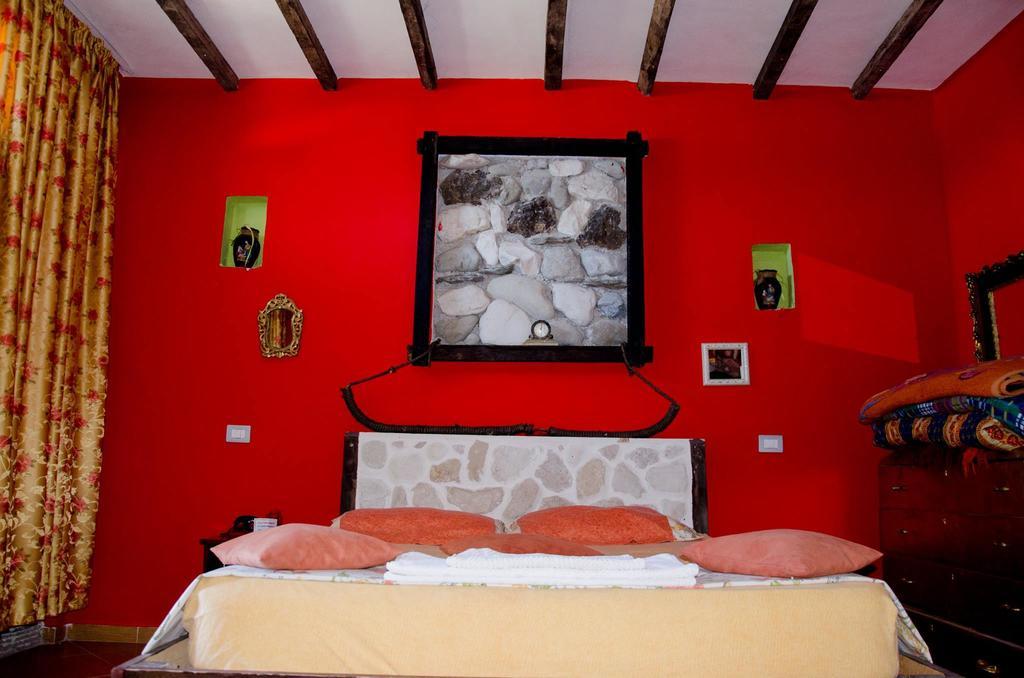 Hotel Vila "Oda E Miqve" วญอเรอ ภายนอก รูปภาพ